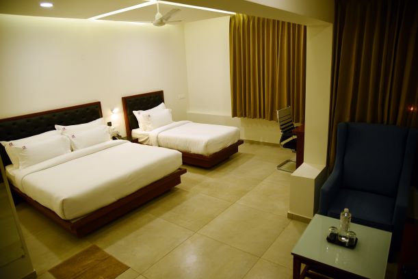 Star Hotel in Davangere, Lodge in P.B Road